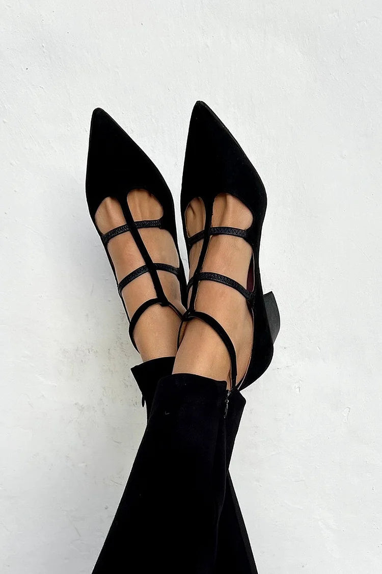 Elegantes tacones con tiras - Adi