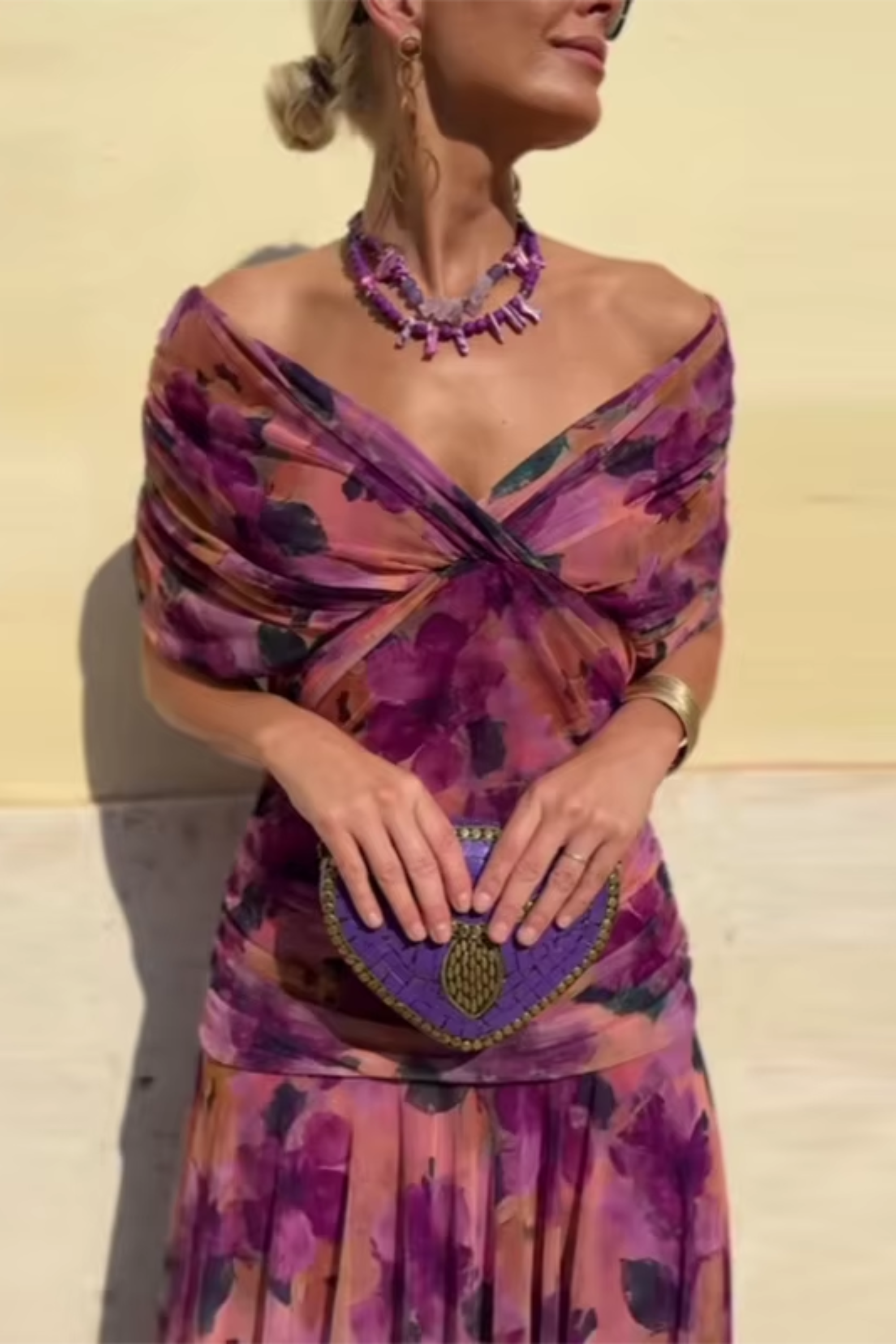 Elegante vestido largo de fiesta con cuello en V - Louise