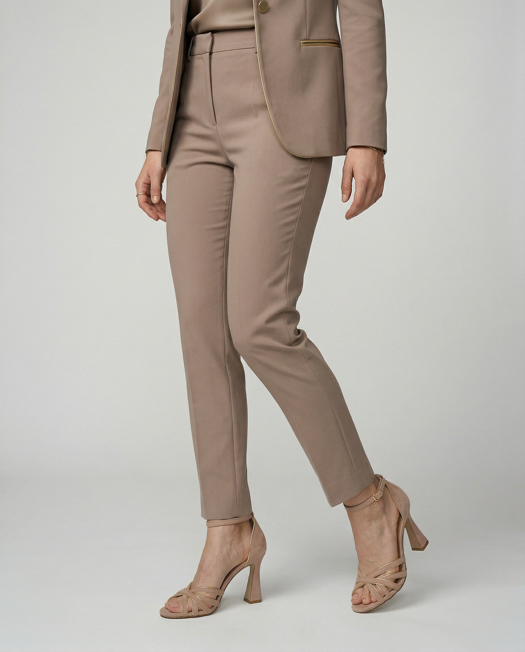 Tacones slim con punta redonda y diseño patchwork - Victoria